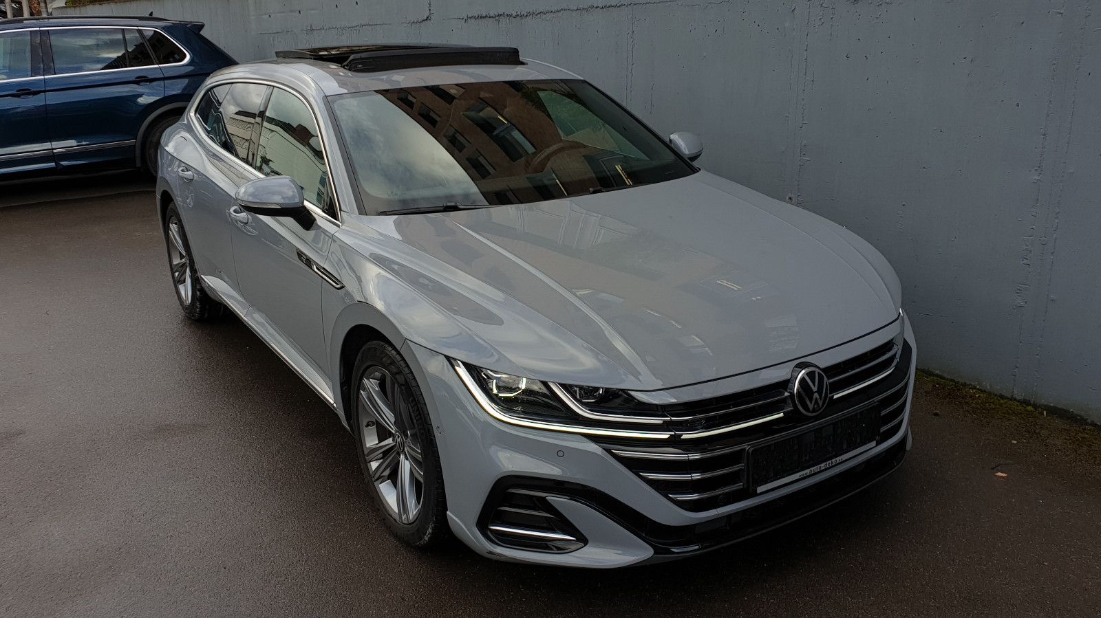 Volkswagen Arteon 2.0 TDI DSG 3 x R-Line Pano/Leder/ACC/360 foto 2