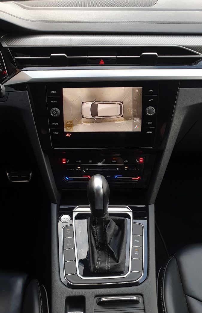 Volkswagen Arteon 2.0 TDI DSG 3 x R-Line Pano/Leder/ACC/360 foto 11