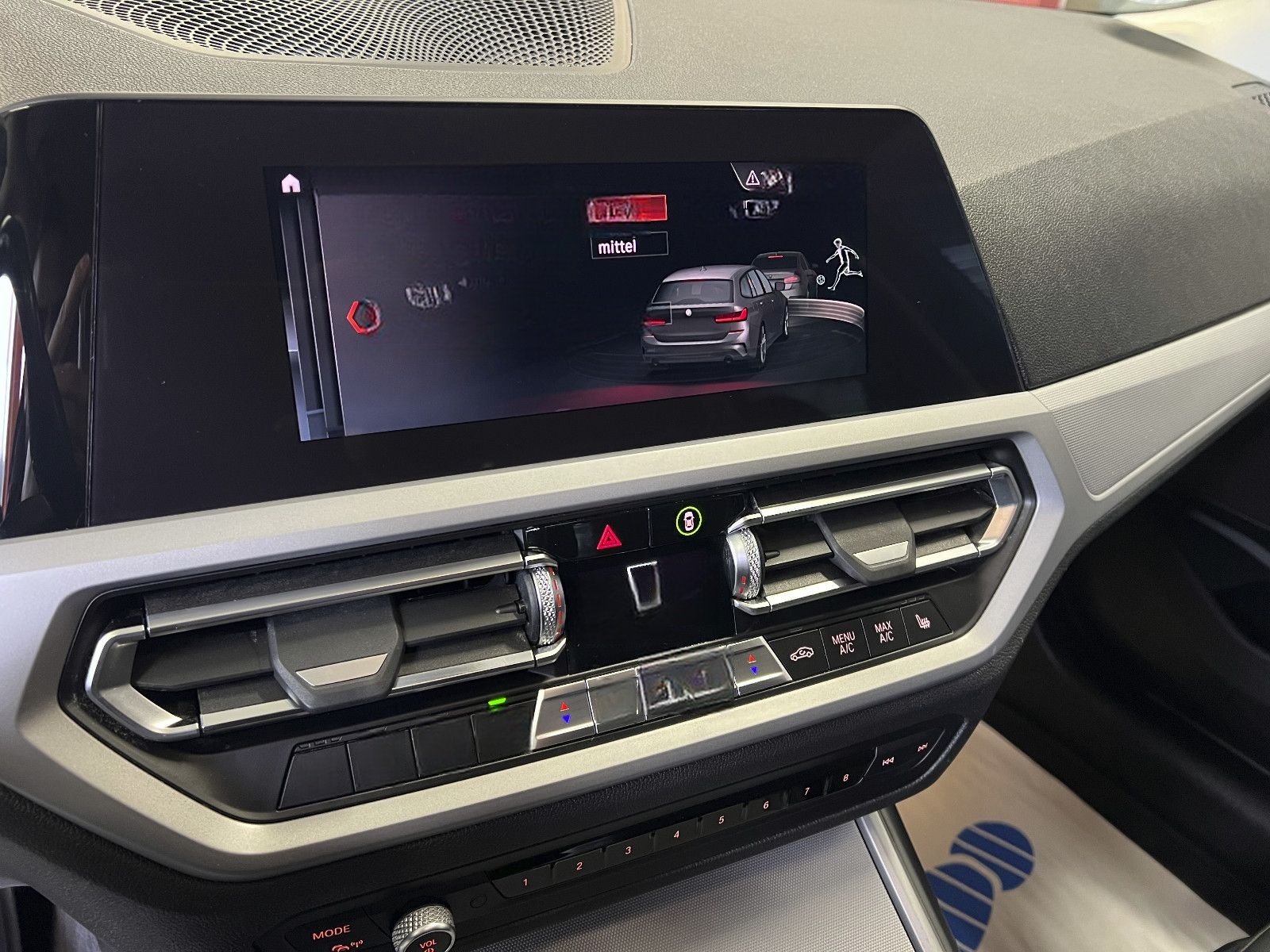 BMW 320 d Touring xDrive Advantage TOTWINKEL+LEDER foto 14