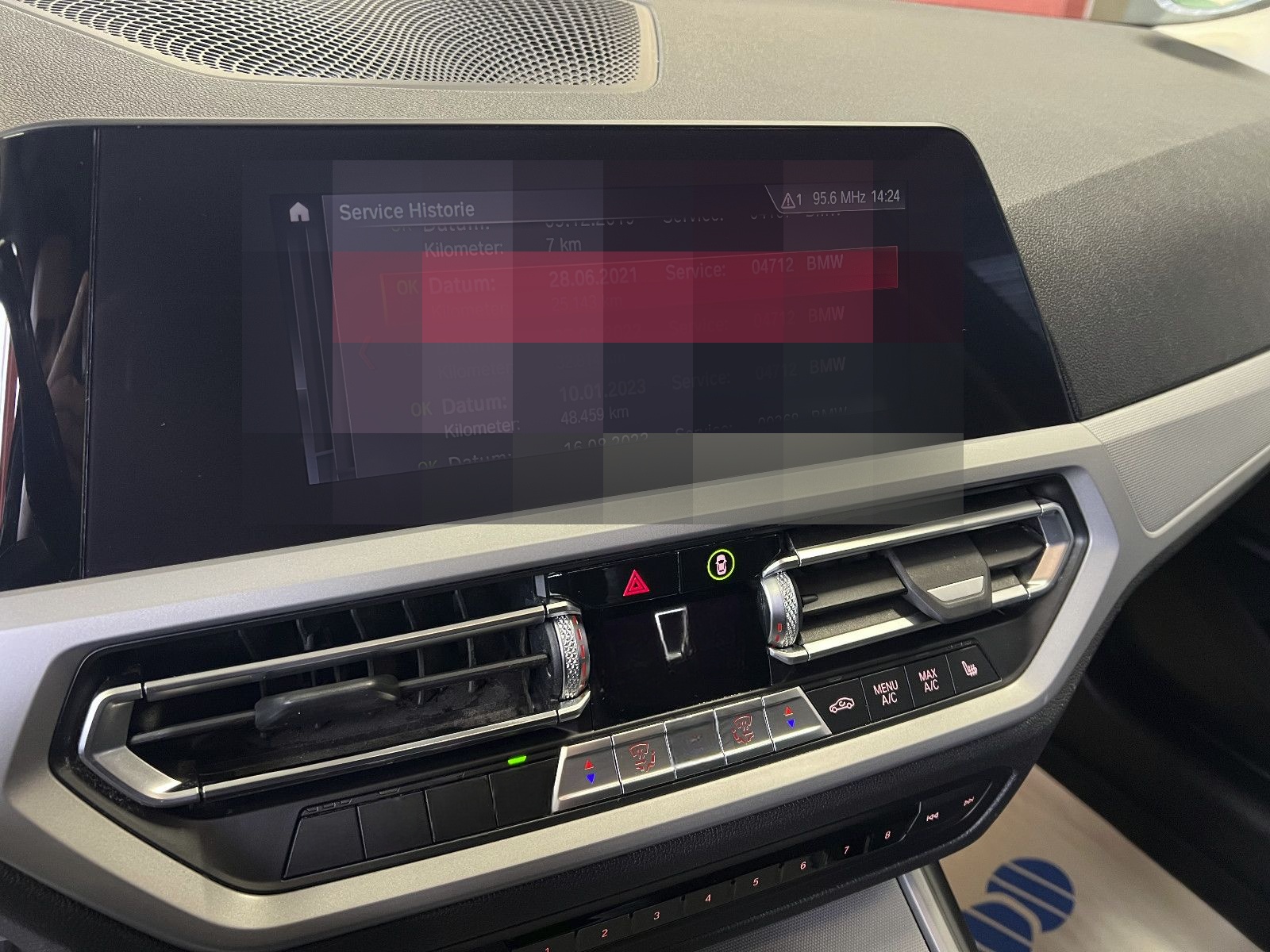BMW 320 d Touring xDrive Advantage TOTWINKEL+LEDER foto 16
