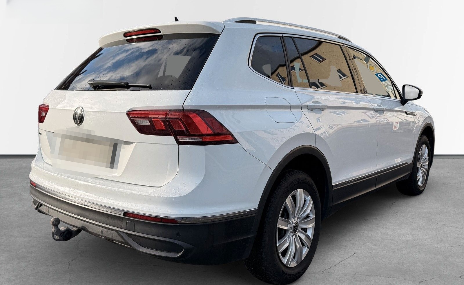 Volkswagen Tiguan 2.0 TDI Allspace Life | Panorama | AHK foto 5