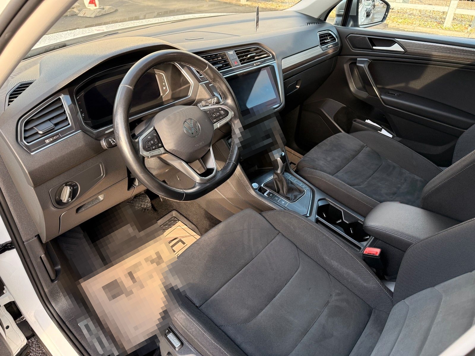 Volkswagen Tiguan 2.0 TDI Allspace Life | Panorama | AHK foto 10