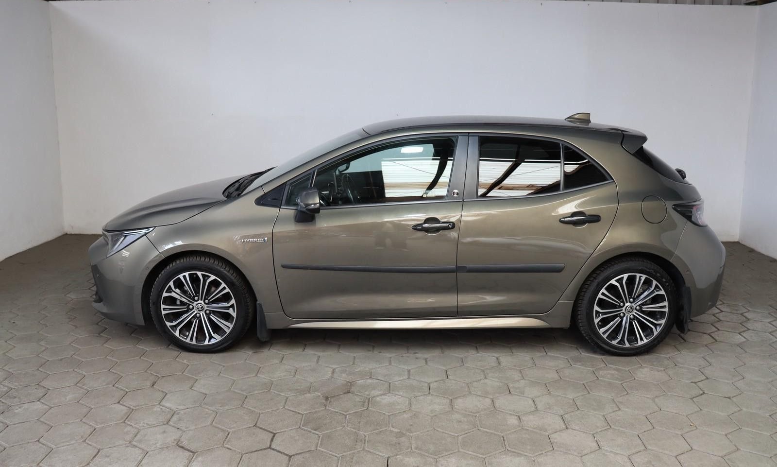 Toyota Corolla Hybrid Team D 1.8 CARPLAY*GRA*CAM foto 5