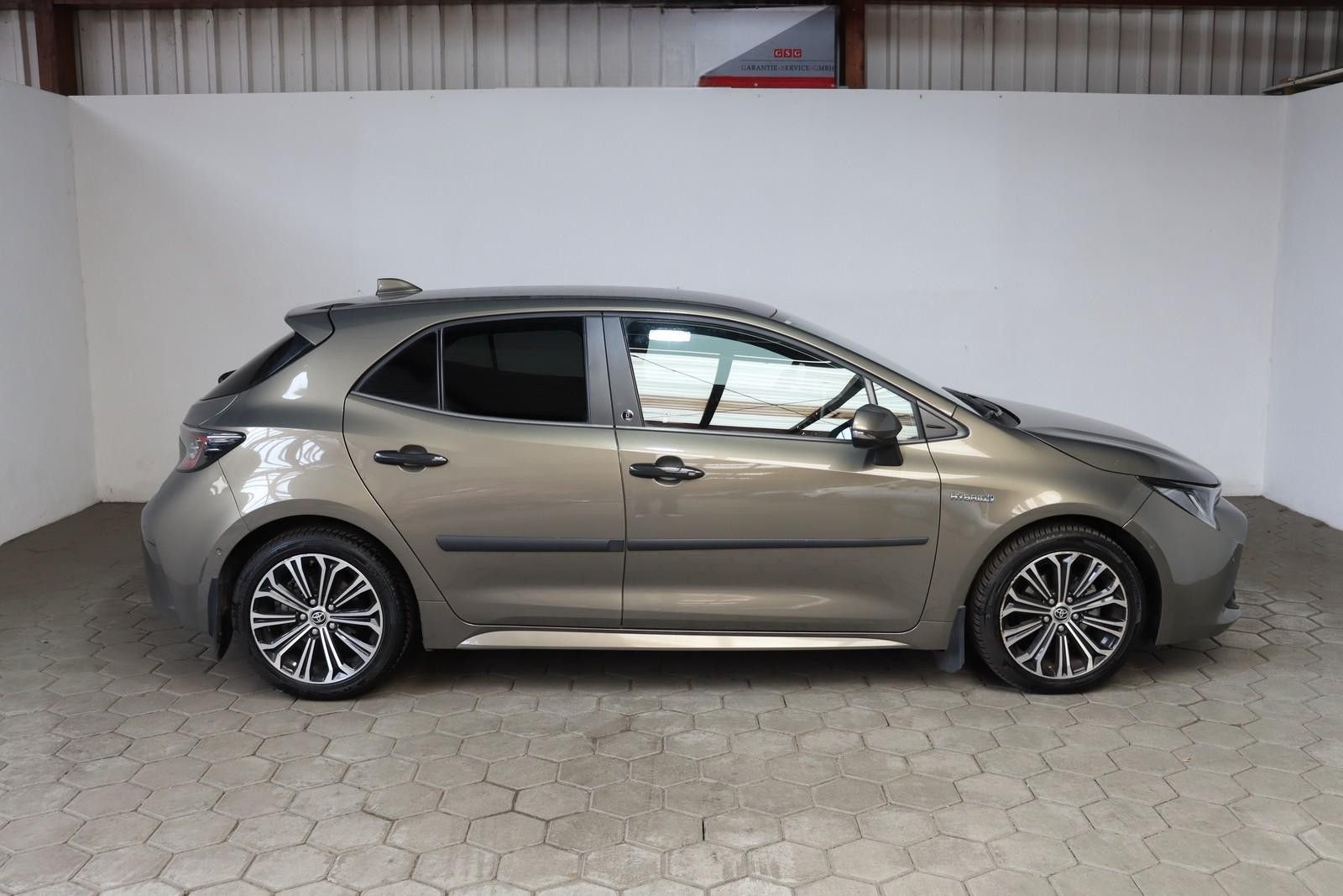Toyota Corolla Hybrid Team D 1.8 CARPLAY*GRA*CAM foto 6