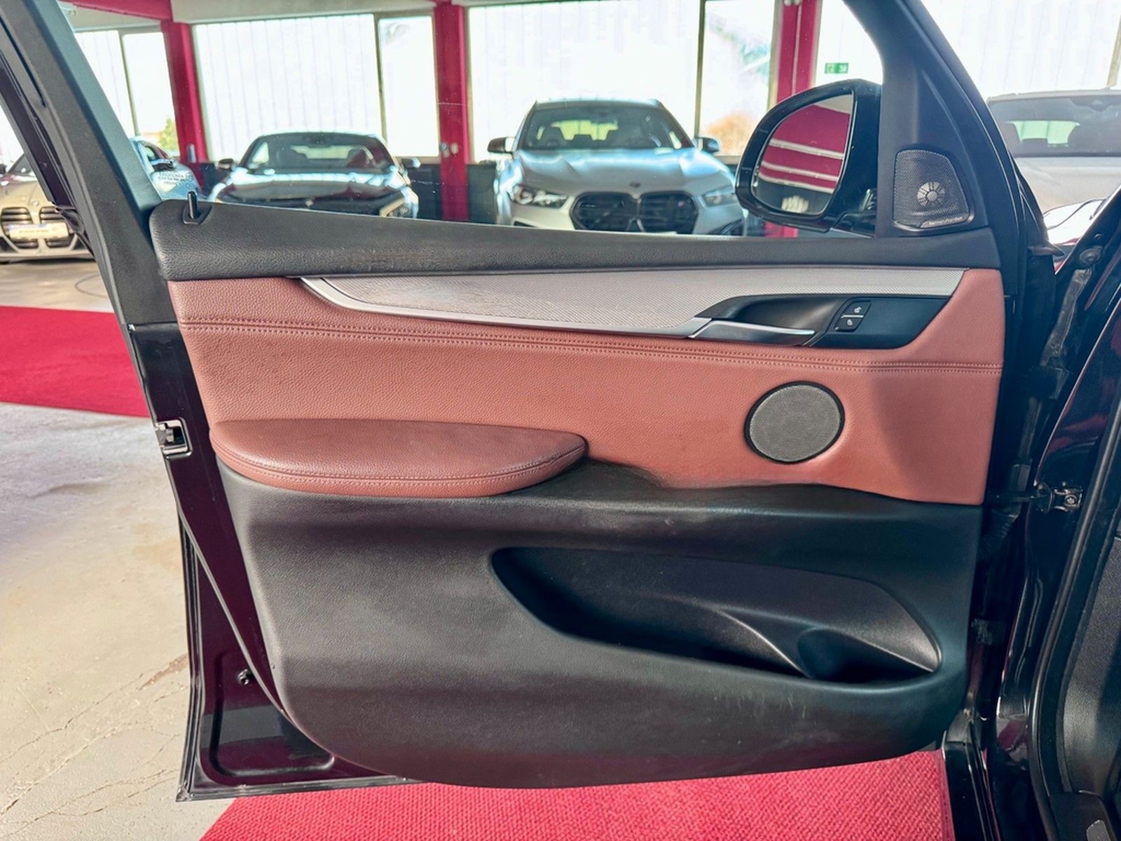 BMW X5 30d M Paket 7 Sitze 360°HeadUp Komfortsitz 20 foto 23