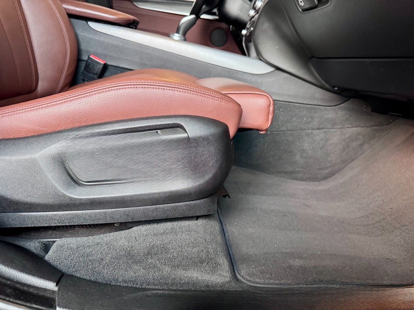 BMW X5 30d M Paket 7 Sitze 360°HeadUp Komfortsitz 20 foto 25