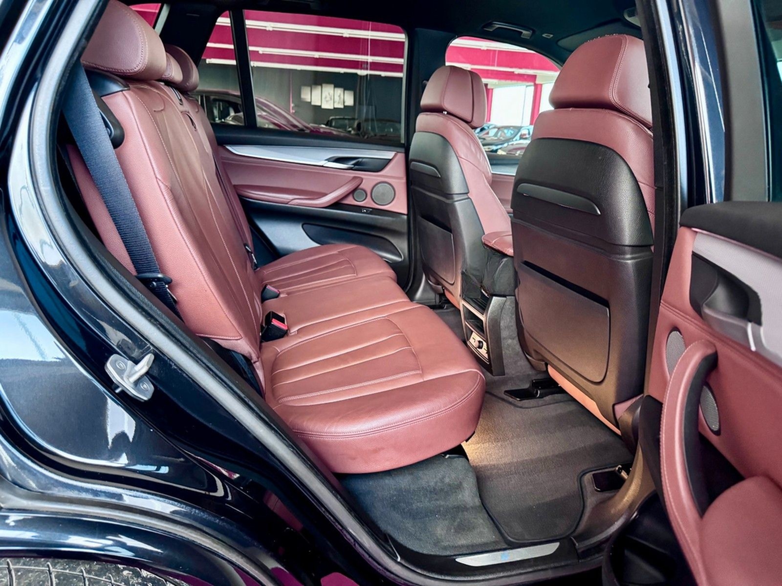 BMW X5 30d M Paket 7 Sitze 360°HeadUp Komfortsitz 20 foto 32