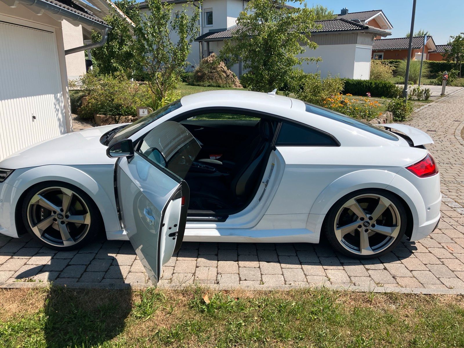Audi TTS 2.0 foto 4