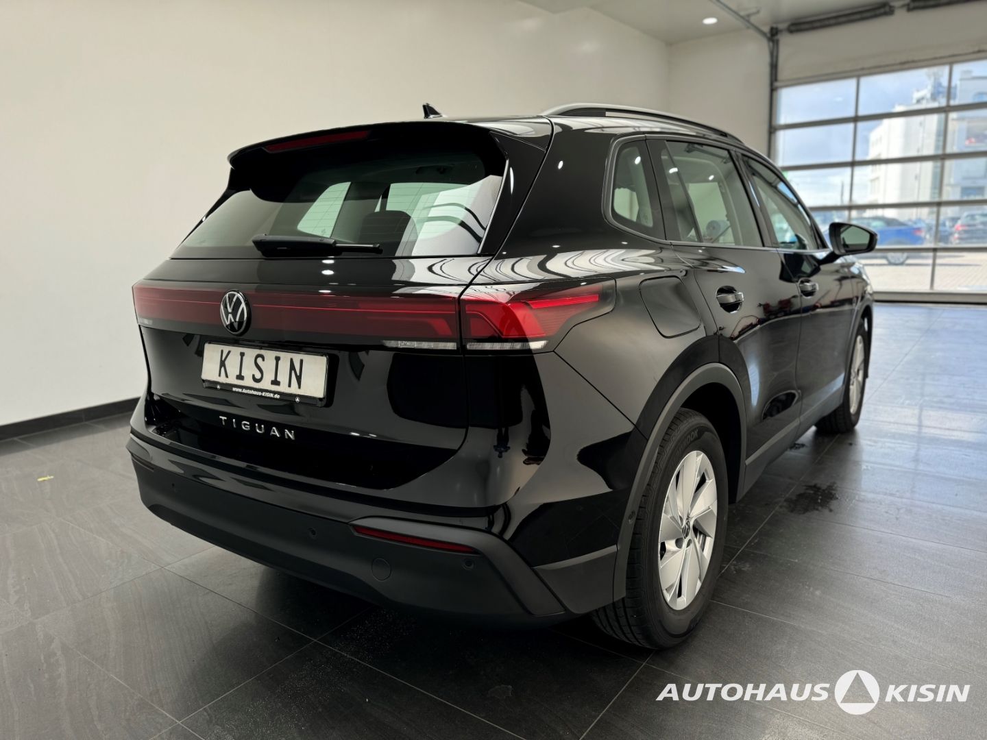 Volkswagen Tiguan 2.0 TDI Life /CAM /ACC /CarPlay /LED foto 3