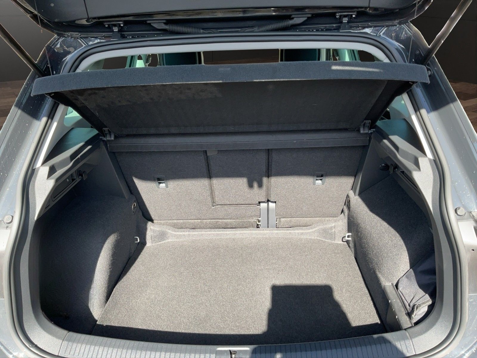 Volkswagen Tiguan 2.0TSI Urban Sport 4M DSG Navi+LED+ACC+Kl foto 7