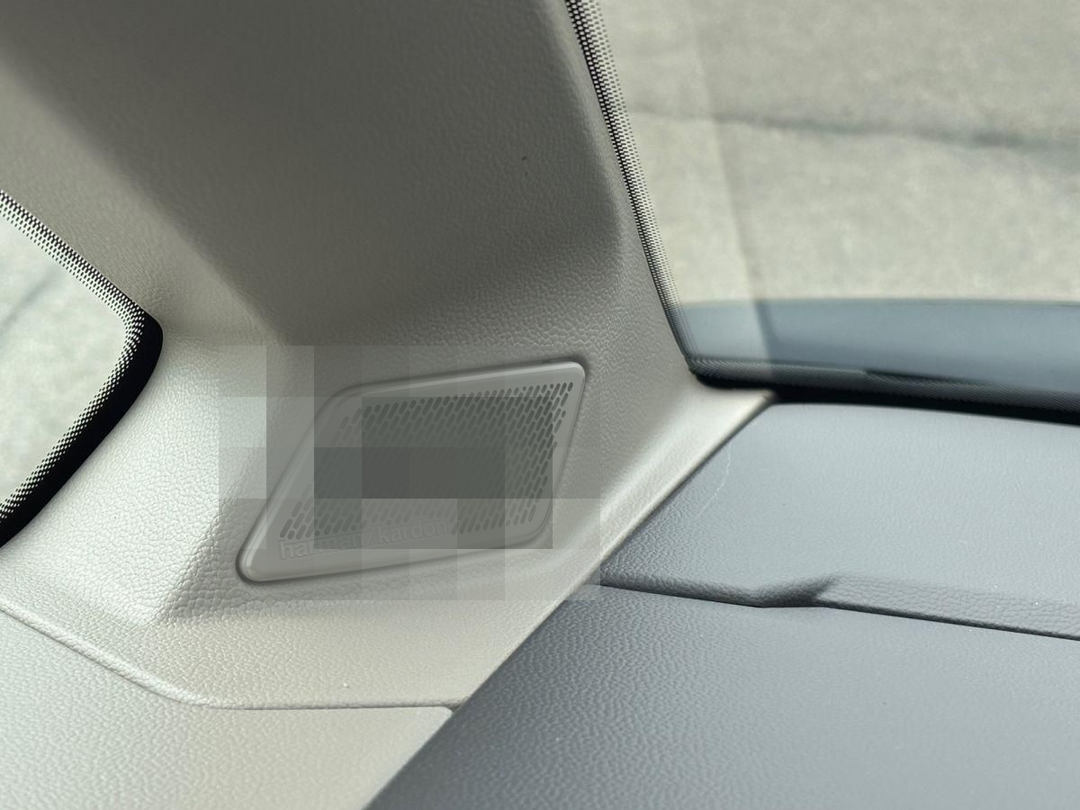 Volkswagen T7 Multivan 1,4 eHybrid STYLE LR+AHK+AREA+NAVI foto 21