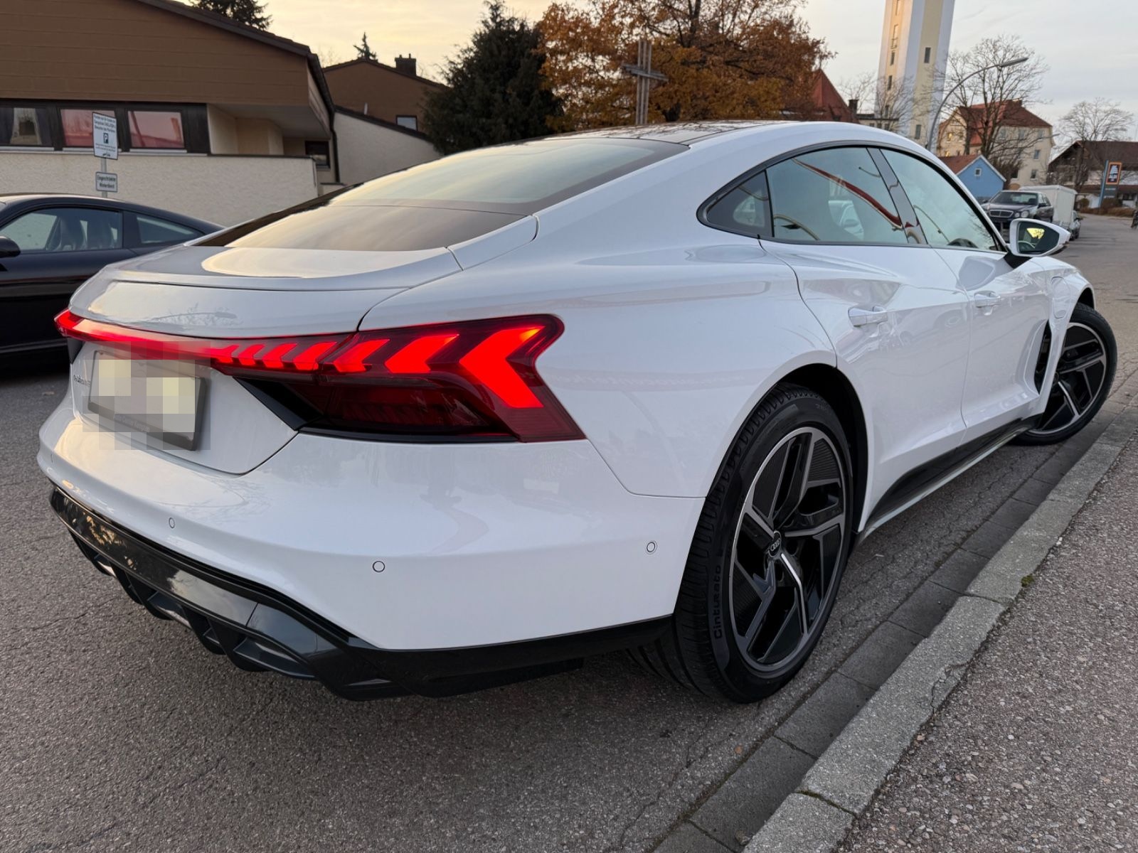 Audi e-tron GT quattro*360°-Kamera*ACC*Pano foto 7