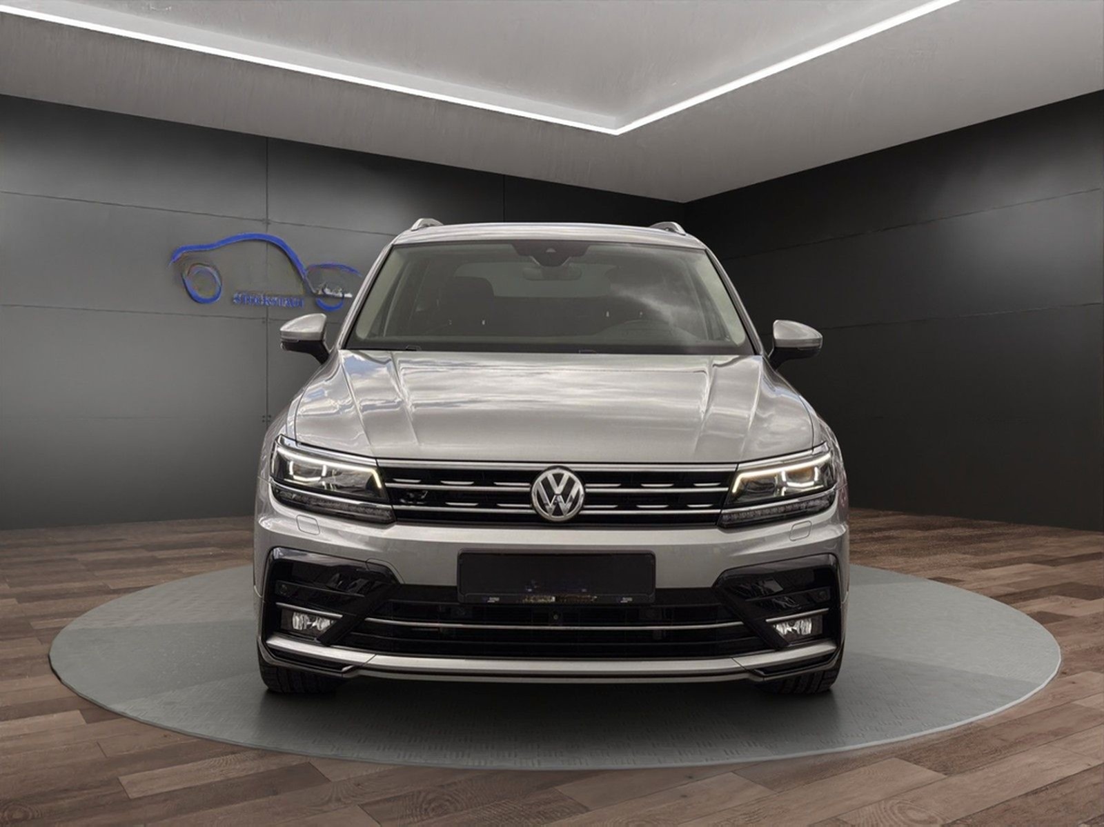 Volkswagen Tiguan 4M R-LINE°AHK°HEAD-UP°NAVI°KAMERA°4xSHZ foto 2
