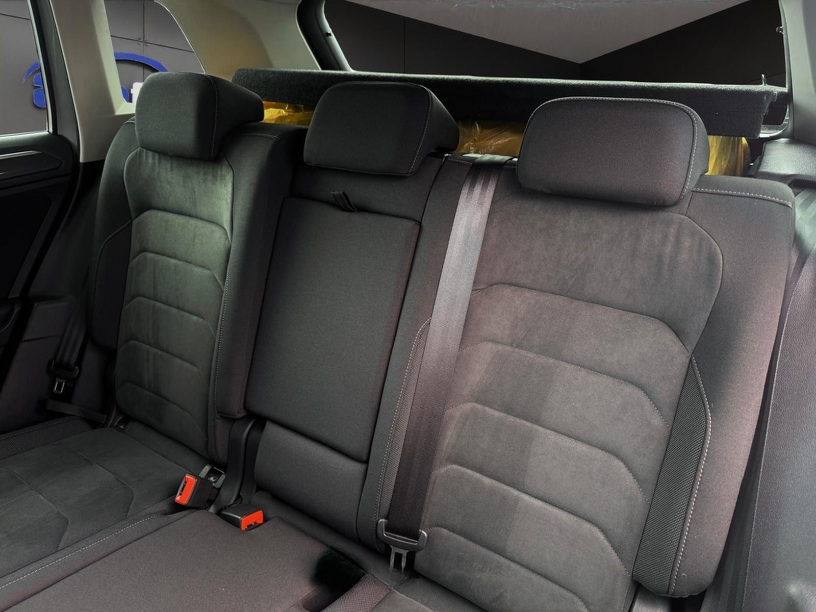 Volkswagen Tiguan 4M R-LINE°AHK°HEAD-UP°NAVI°KAMERA°4xSHZ foto 19