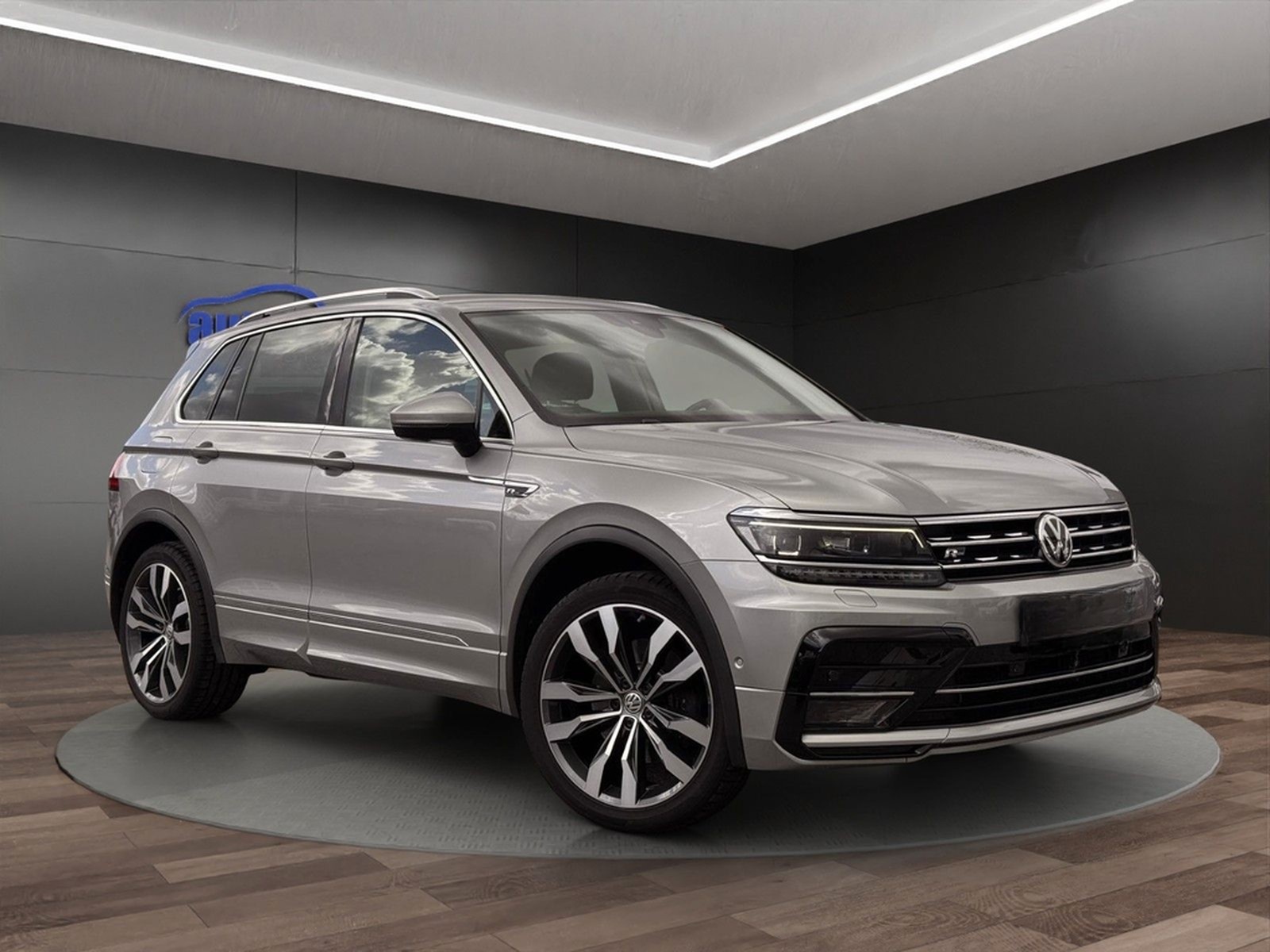 Volkswagen Tiguan 4M R-LINE°AHK°HEAD-UP°NAVI°KAMERA°4xSHZ foto 3