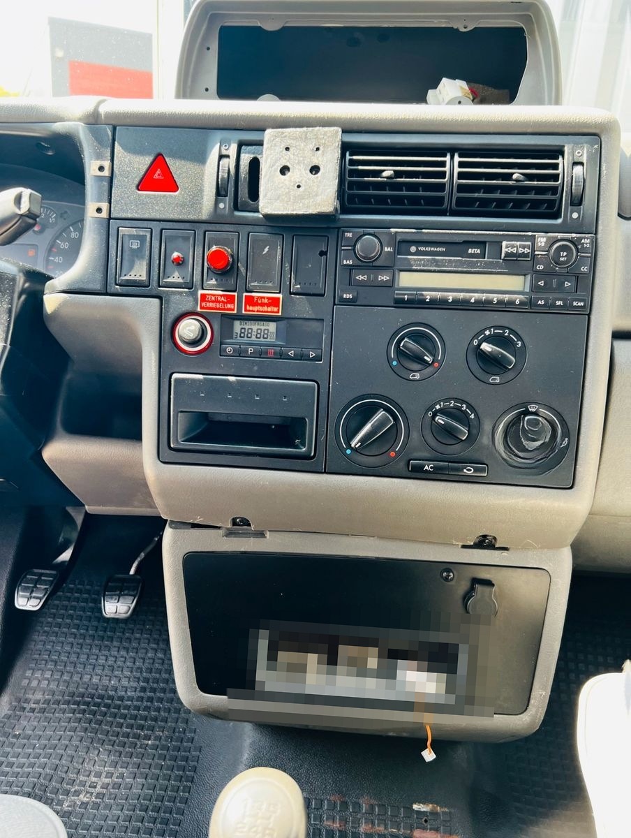 Volkswagen T4 2.5TDI*4x4SYNCRO*L2H3*7-Sitz*KLIMA*Standheizg foto 9