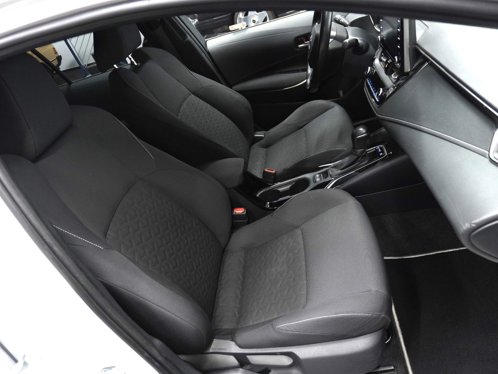 Toyota Corolla Touring Sports Hybrid TeamD | PDC|KAMERA foto 15