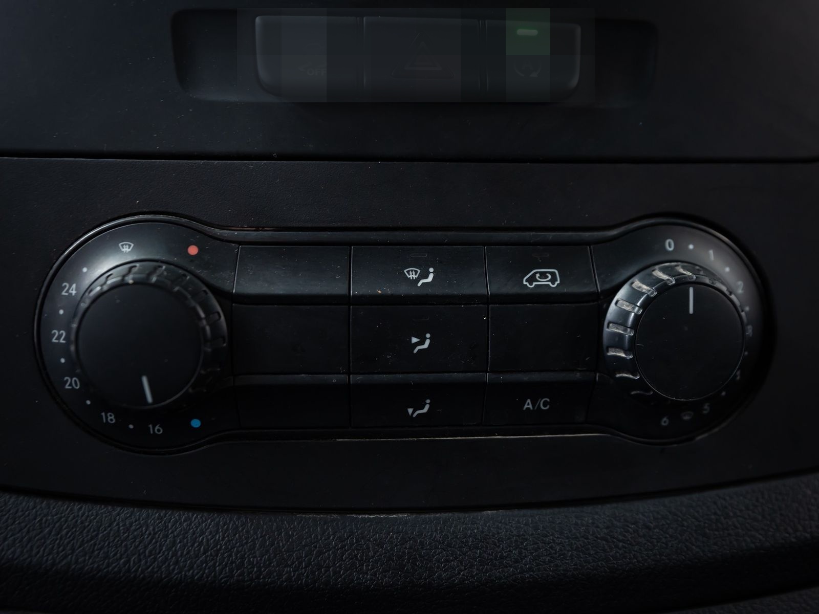 Mercedes-Benz Vito 114 CDI lang *AHK*TEMP* foto 14