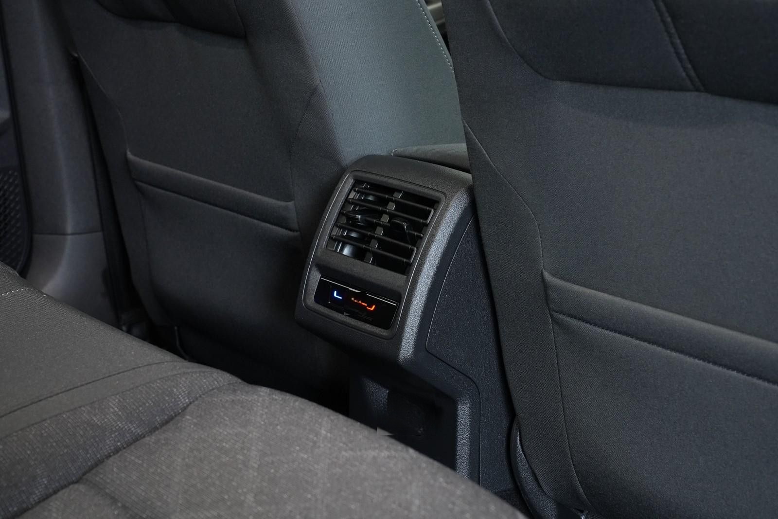 Volkswagen Golf Variant Golf VIII Variant Life *AUT*NAV*ACC foto 17