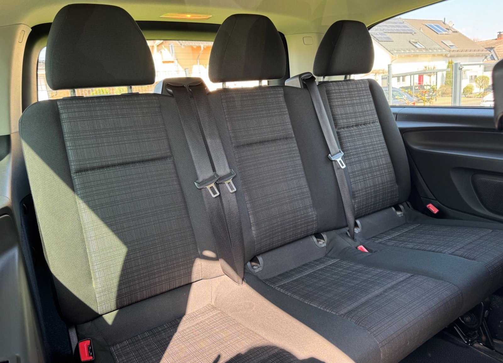 Mercedes-Benz Vito Tourer 109 CDI Pro FWD lang 9Sitzer+1Hand! foto 17