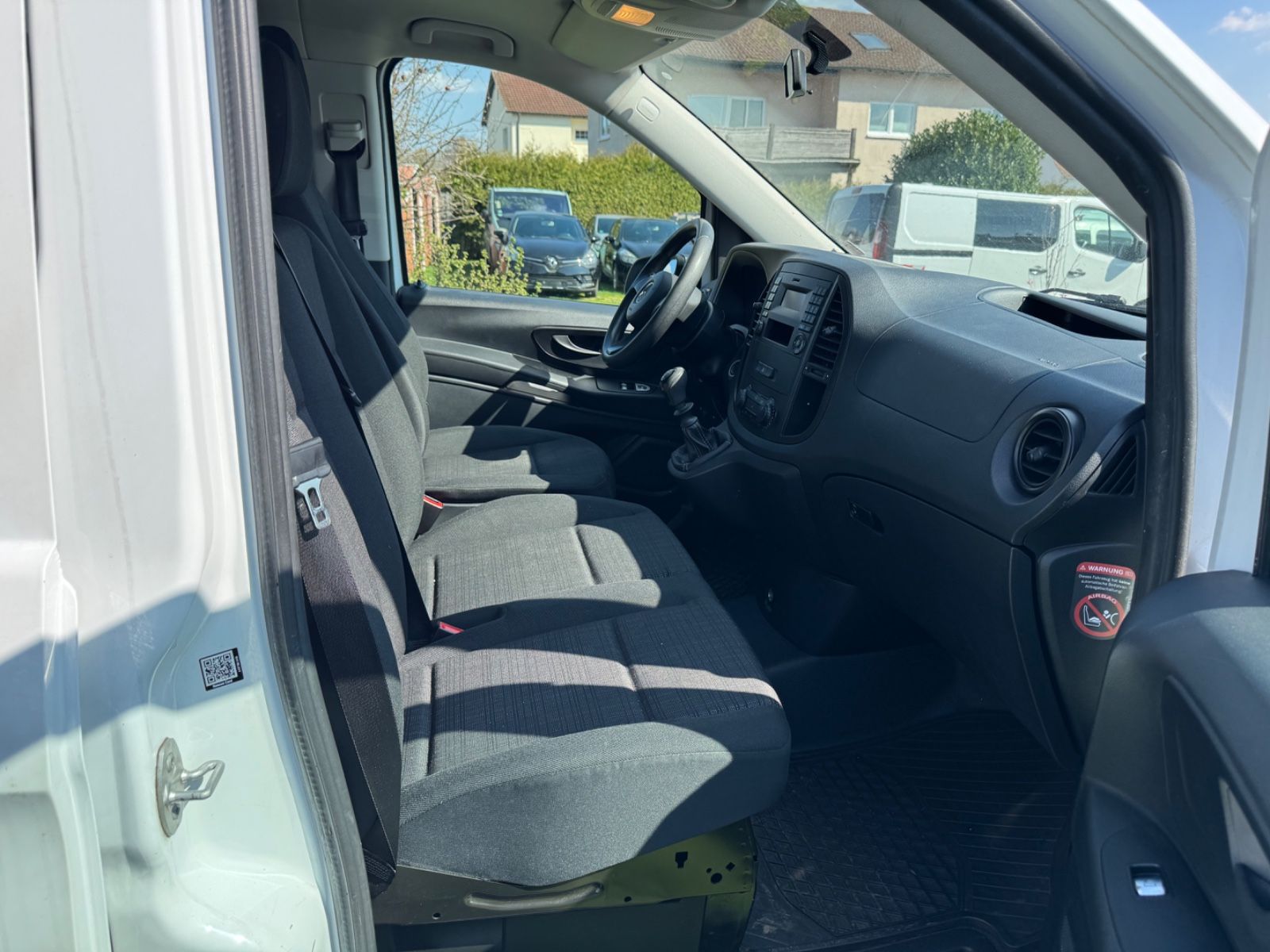 Mercedes-Benz Vito Tourer 109 CDI Pro FWD lang 9Sitzer+1Hand! foto 19