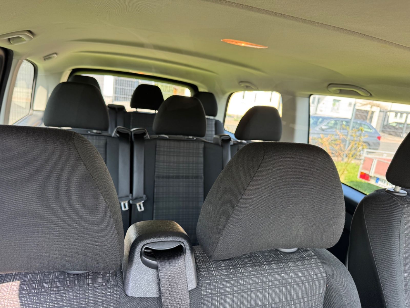 Mercedes-Benz Vito Tourer 109 CDI Pro FWD lang 9Sitzer+1Hand! foto 21