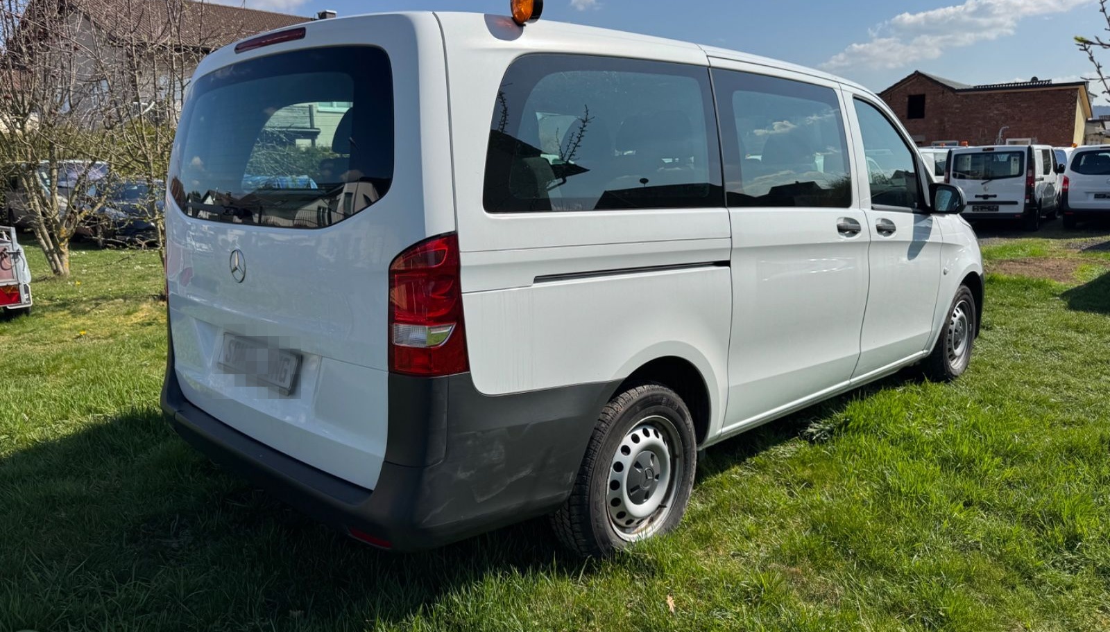 Mercedes-Benz Vito Tourer 109 CDI Pro FWD lang 9Sitzer+1Hand! foto 8