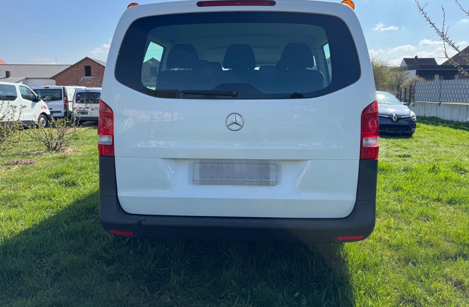 Mercedes-Benz Vito Tourer 109 CDI Pro FWD lang 9Sitzer+1Hand! foto 9