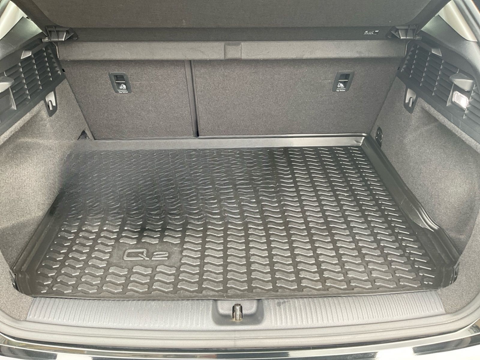 Audi Q2 sport 2.0 TFSI quattro ACC LED KEYLESS NAVI foto 17