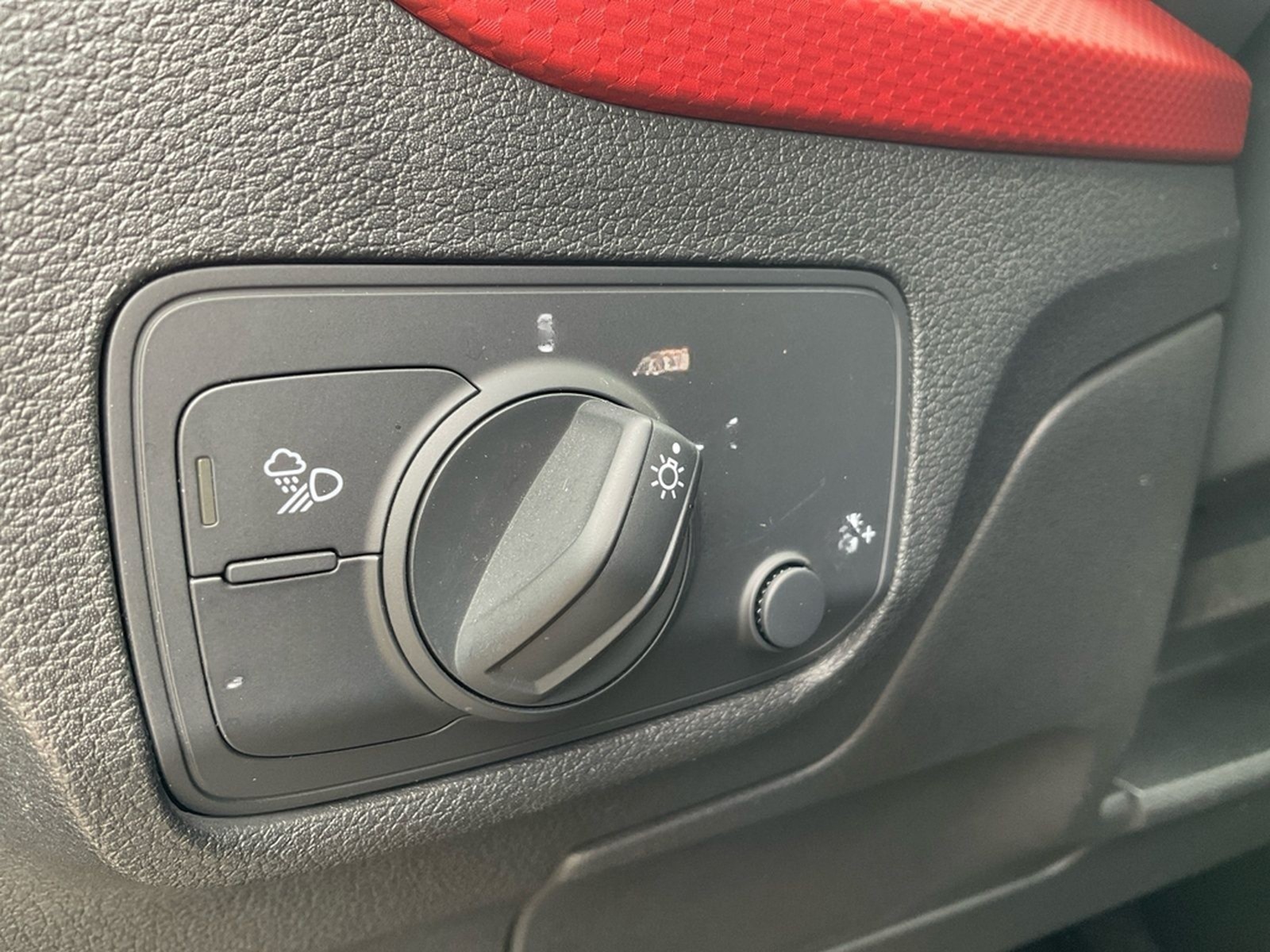 Audi Q2 sport 2.0 TFSI quattro ACC LED KEYLESS NAVI foto 24