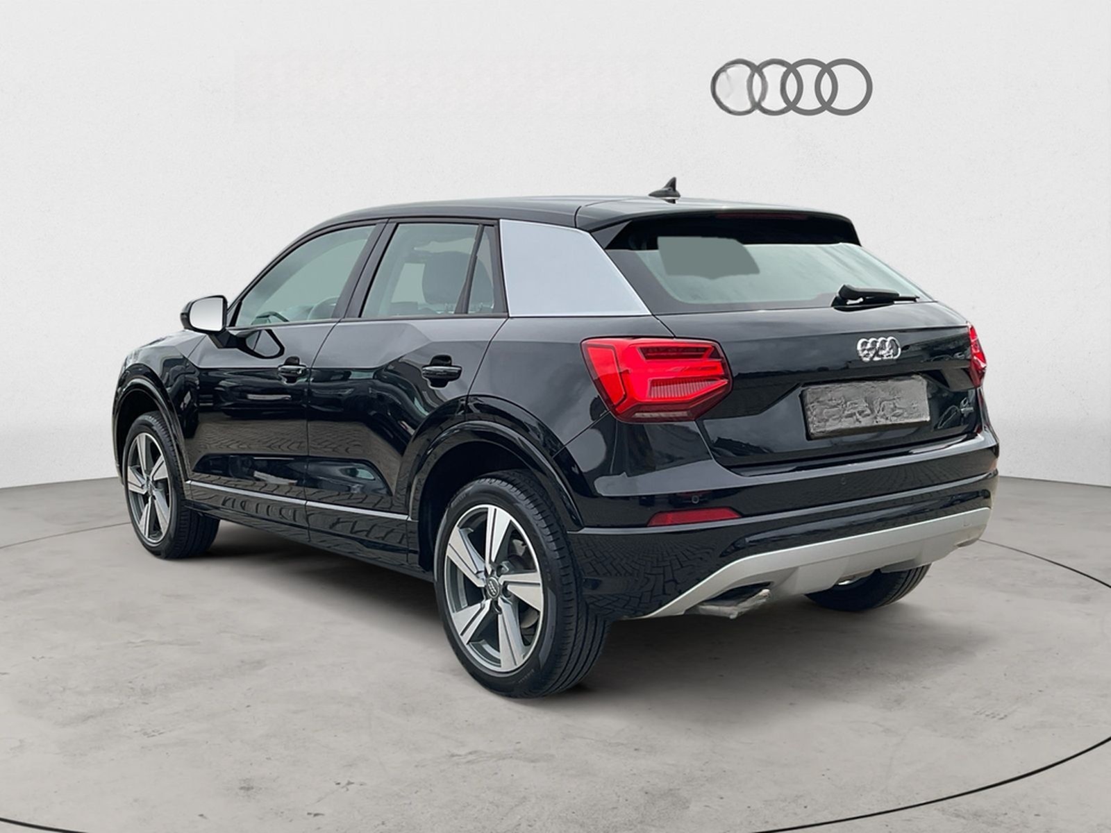 Audi Q2 sport 2.0 TFSI quattro ACC LED KEYLESS NAVI foto 4
