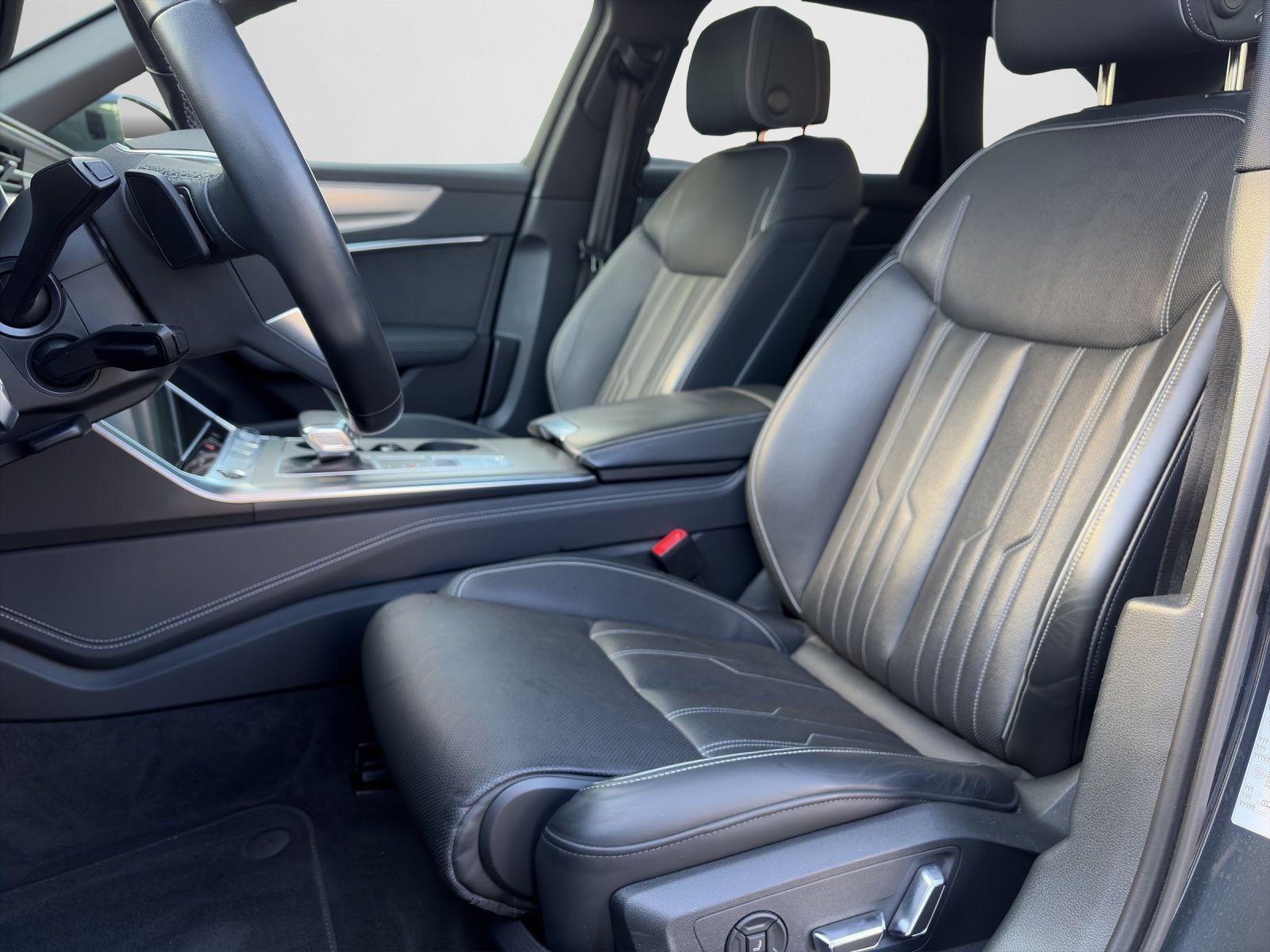 Audi A6 Avant 50 TFSIe quattro S tronic AHK PANO HUD foto 12