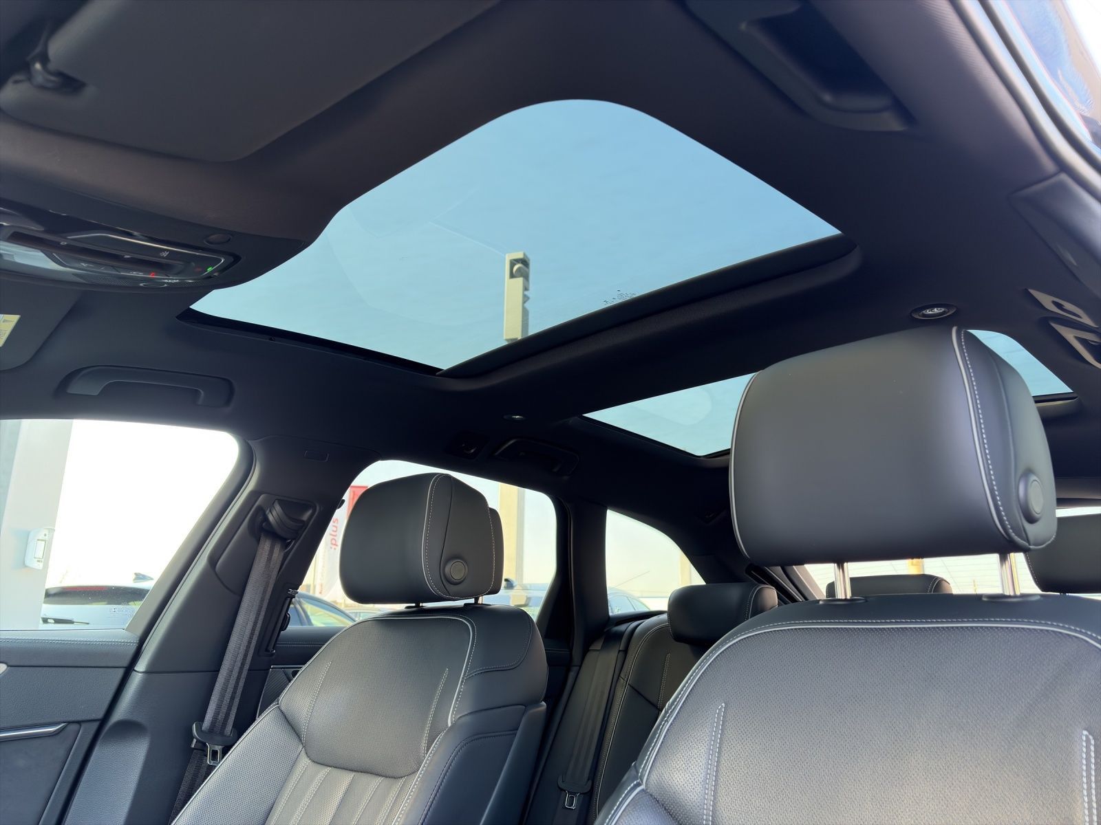 Audi A6 Avant 50 TFSIe quattro S tronic AHK PANO HUD foto 15