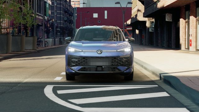 Volkswagen T-Roc 1.5 eTSI R-Line BlackStyle IQ.Light IQ.Dri foto 8