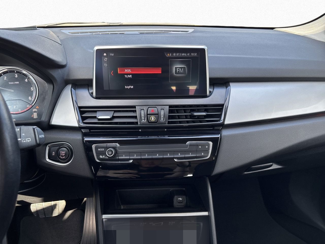 BMW 218d Active Tourer Navi+ HuD ParkAss DriAss+ foto 14