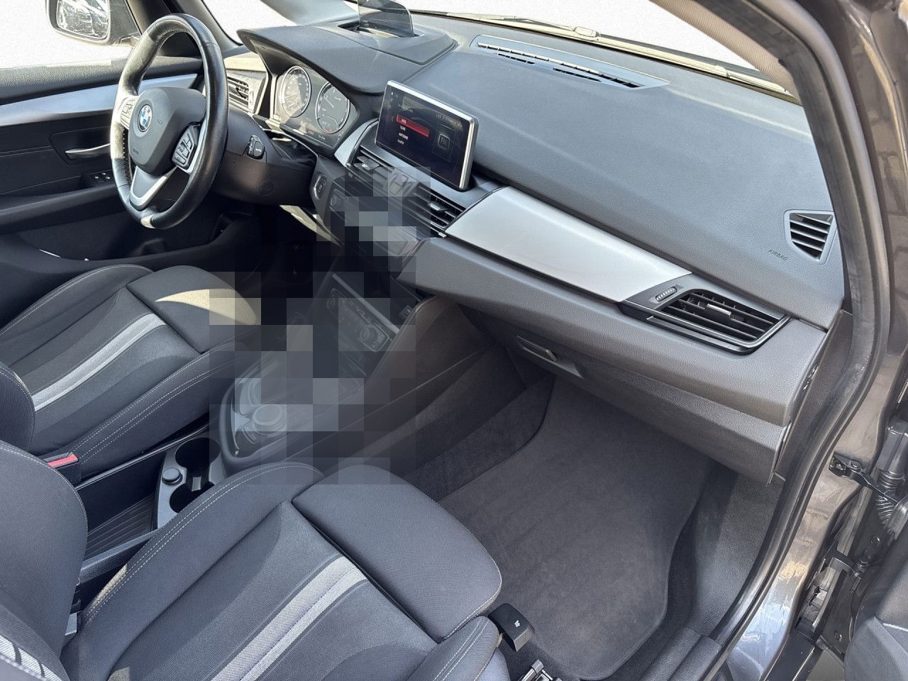 BMW 218d Active Tourer Navi+ HuD ParkAss DriAss+ foto 10