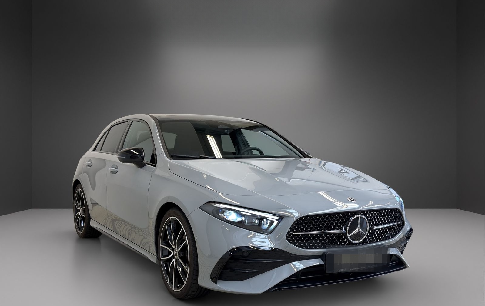 Mercedes-Benz A 200 d AMG*AHK*Pano*Multibeam*Alarm*Keyless*19" foto 3