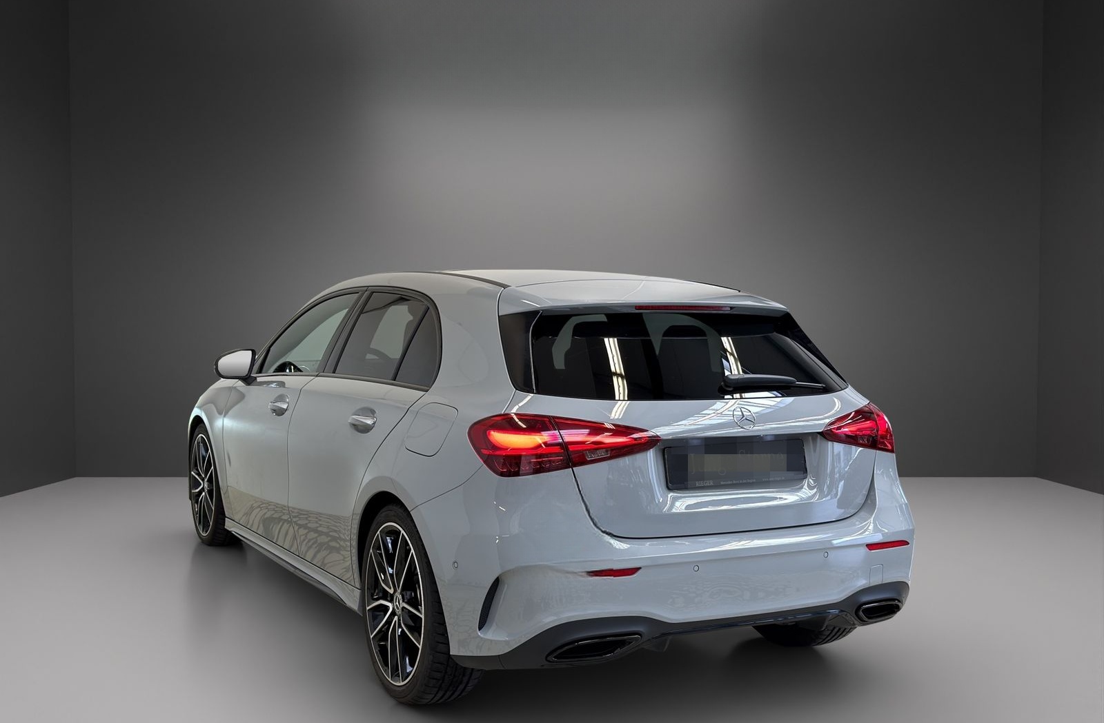 Mercedes-Benz A 200 d AMG*AHK*Pano*Multibeam*Alarm*Keyless*19" foto 9