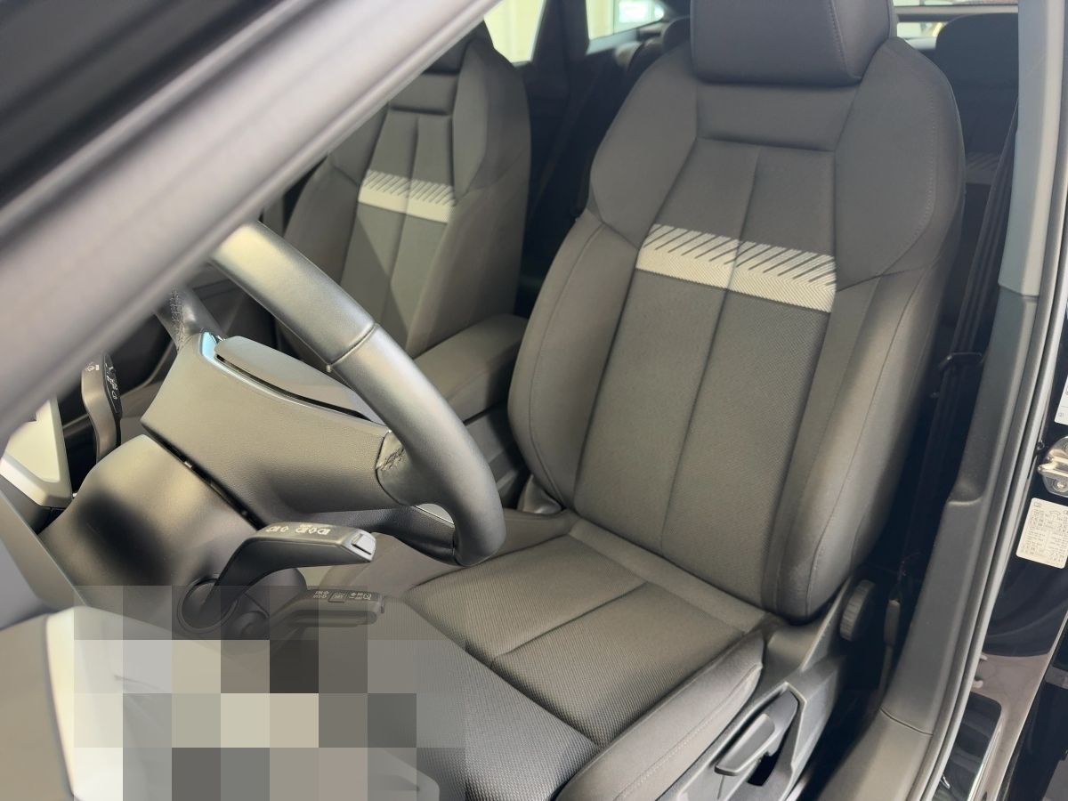 Audi Q4 Sportback 35 e-tron Standklima Navi LED foto 17