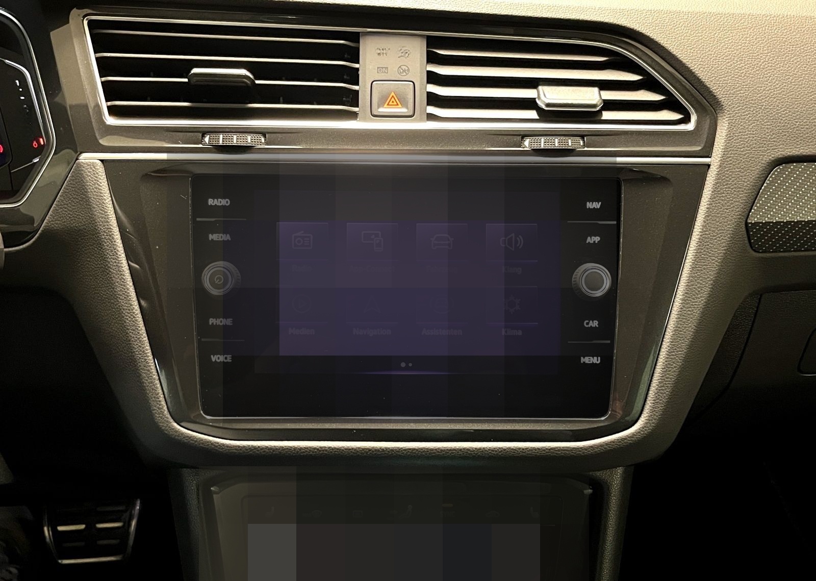 Volkswagen Tiguan 2.0 TDI DSG R-Line, APP, Sitzh., Pano, Ma foto 11