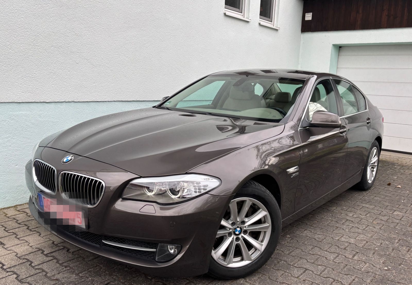 BMW 530d xDrive*Wenig KM*Rückfahrkamera+Komfortsitze foto 3