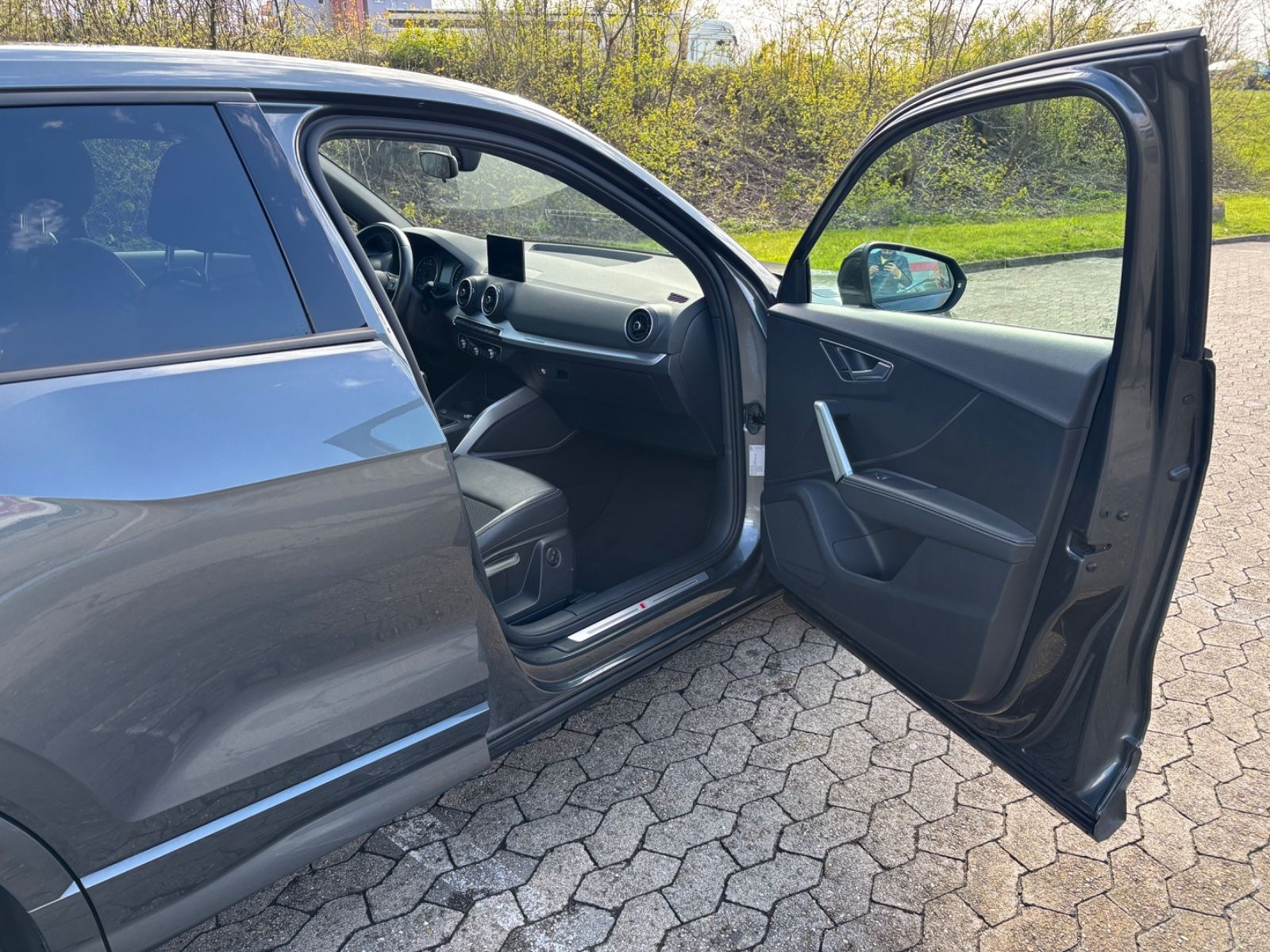 Audi Q2 1.6 TDI Sport S-Line (inkl. 8-fach Alufelgen) foto 5