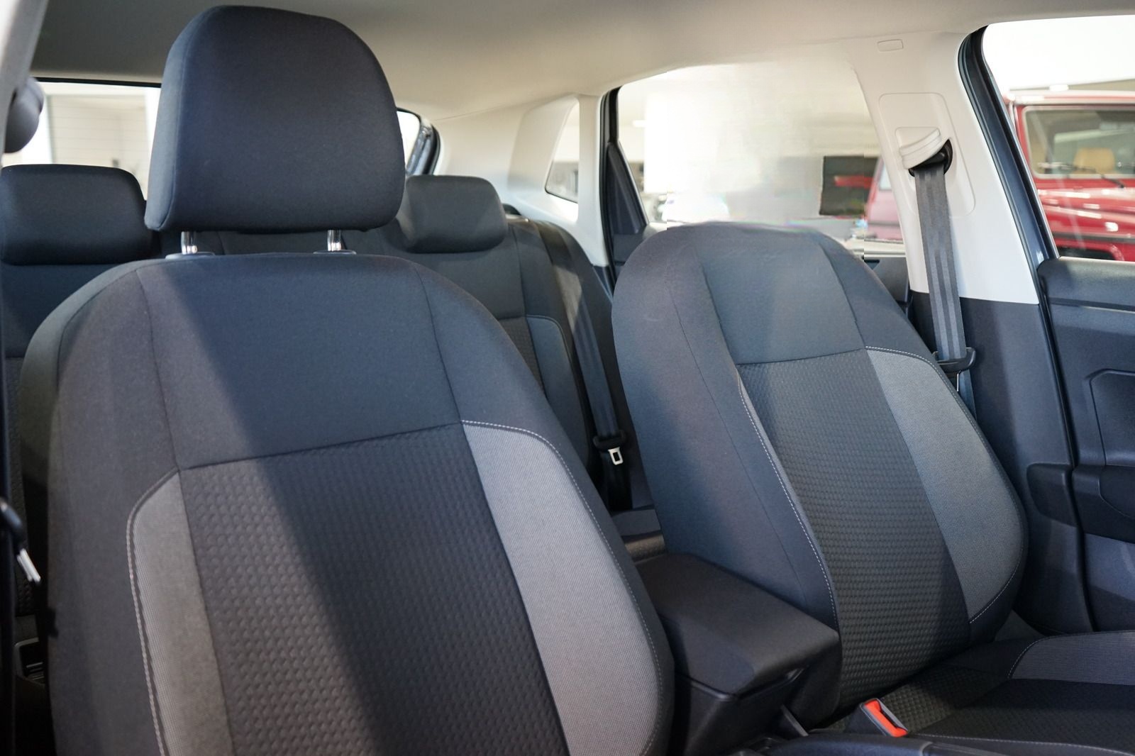 Volkswagen Polo VI LED / Carplay / Navi foto 11