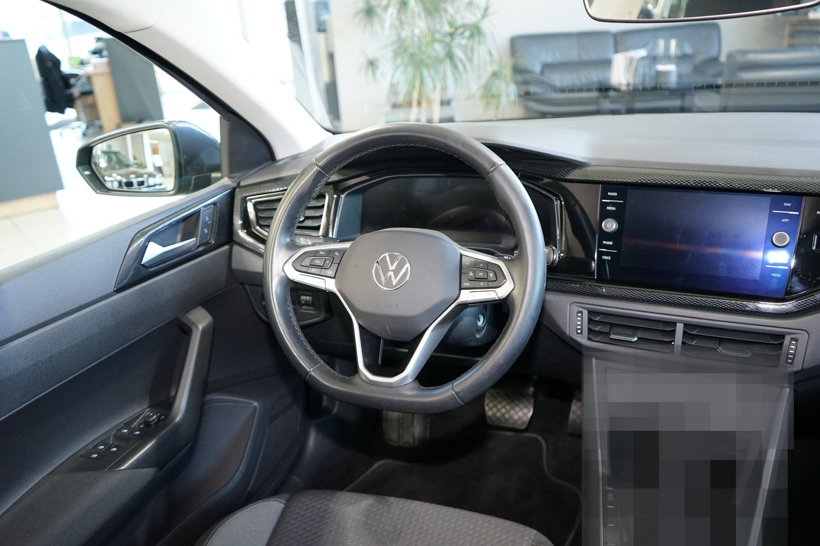 Volkswagen Polo VI LED / Carplay / Navi foto 20