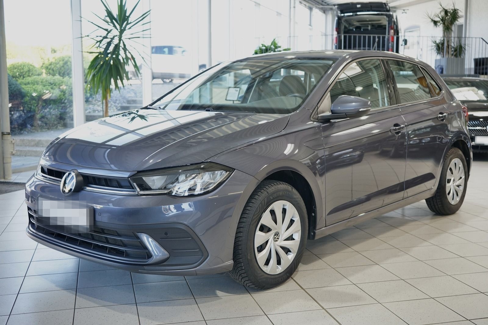 Volkswagen Polo VI LED / Carplay / Navi foto 3