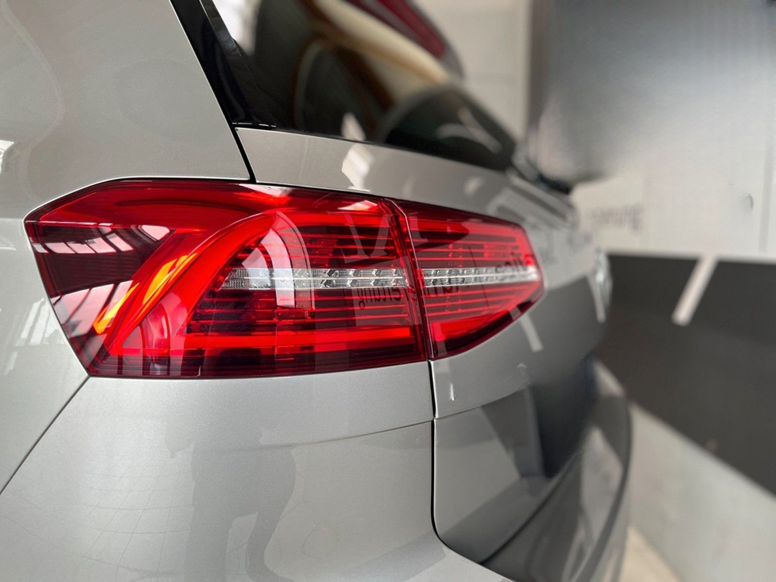 Volkswagen Passat Variant Highline/AHK/ACC/DCC/KAM/CarPlay foto 7