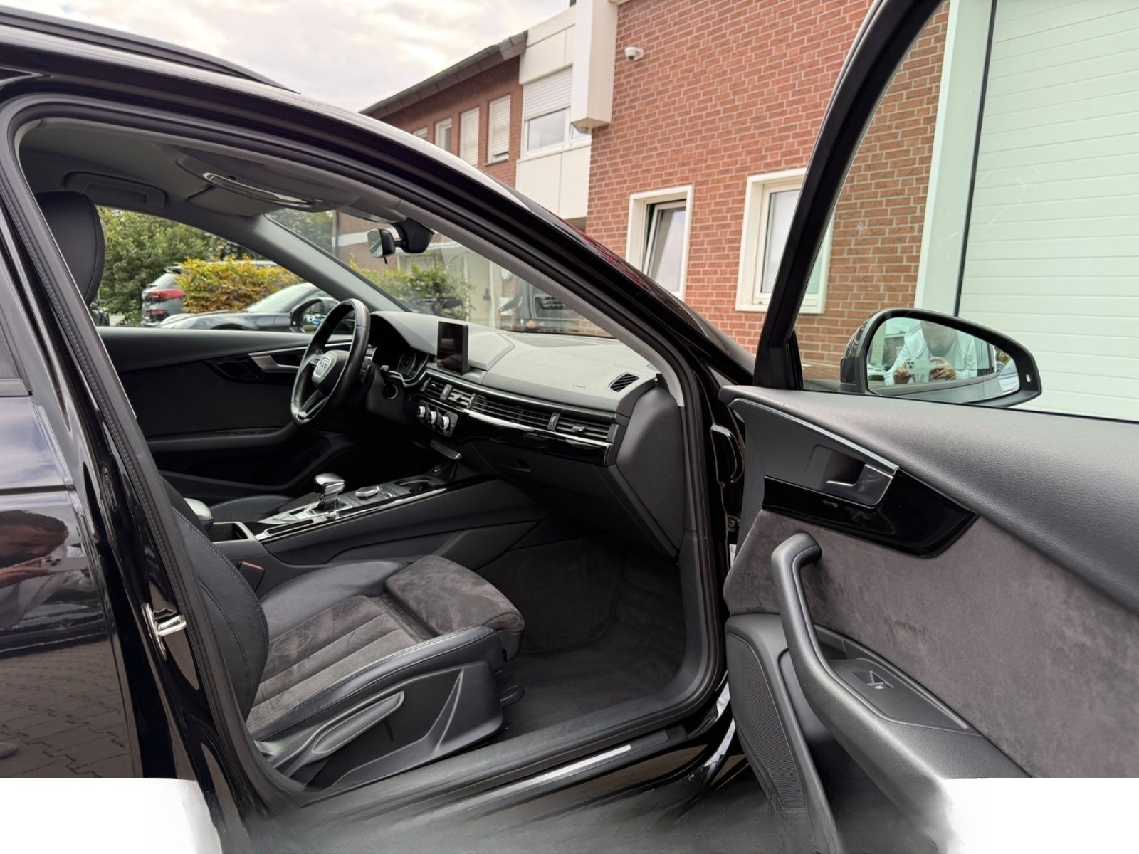 Audi A4 Avant 2.0 TFSI Basis foto 21