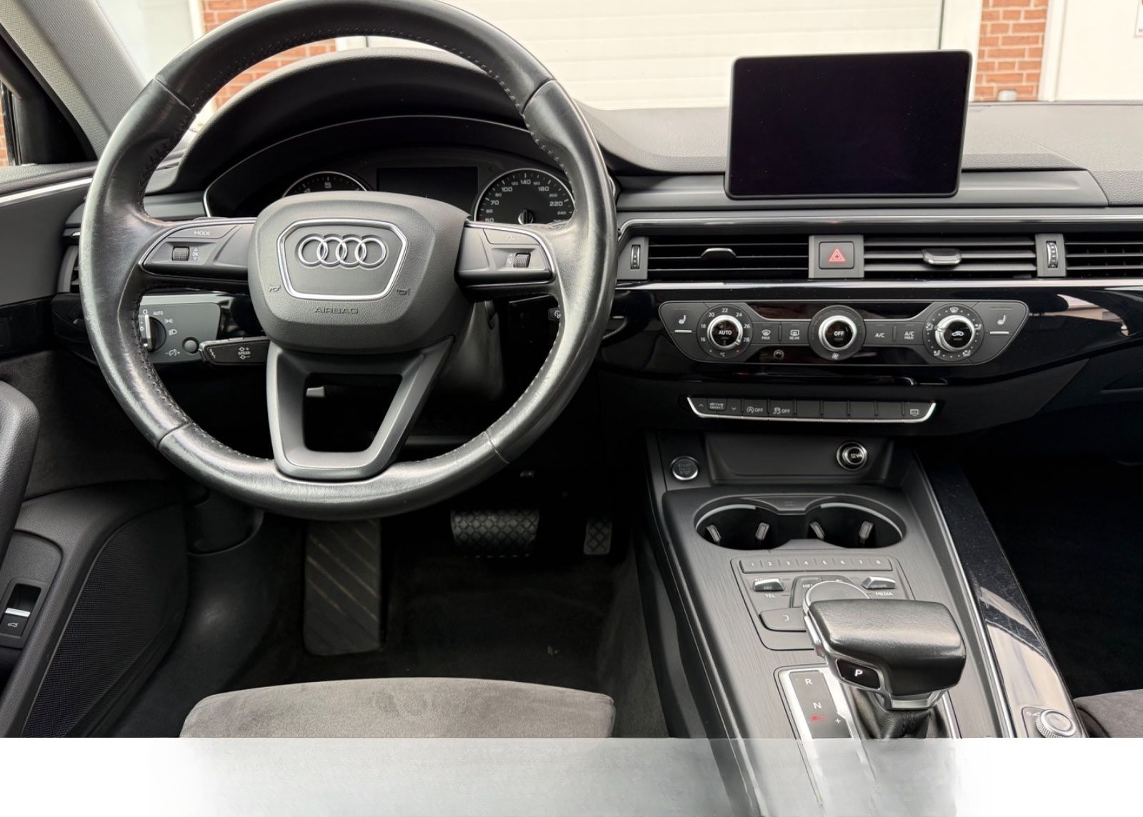 Audi A4 Avant 2.0 TFSI Basis foto 27