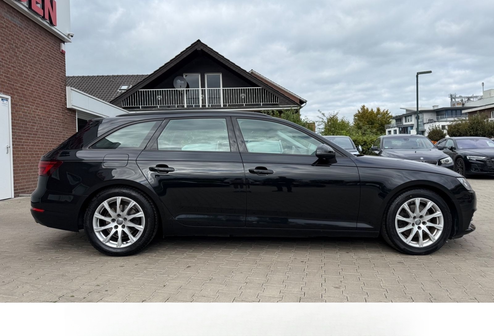 Audi A4 Avant 2.0 TFSI Basis foto 6