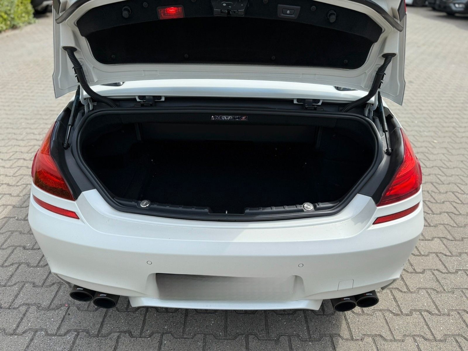 BMW M6 Cabrio Akrapovič*B&O*Individual*Memory* foto 27